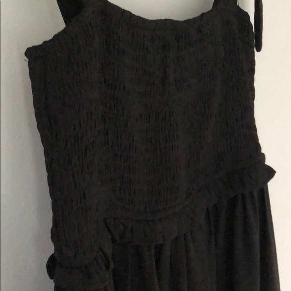Black Midi Smocked dress size small - Picture 5 of 5